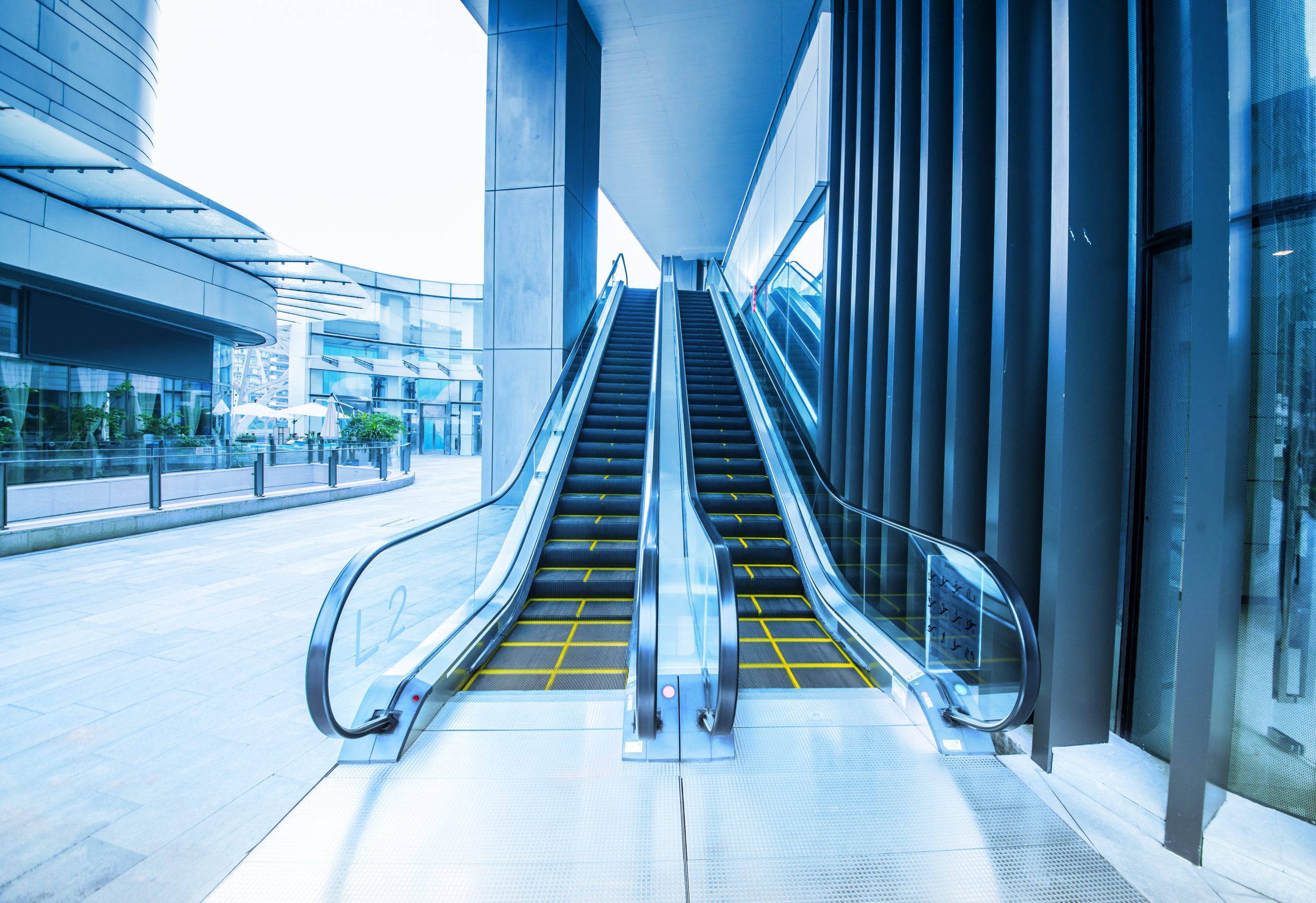 Outdoor escalators
